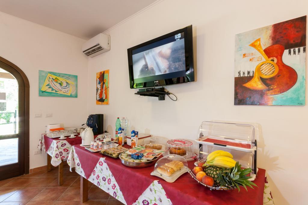 Relais Villaggio Azzurro Ρώμη Εξωτερικό φωτογραφία